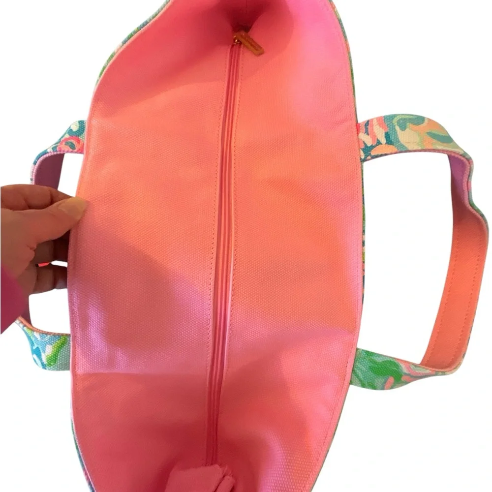 Lilly Pulitzer NWT Mercato tote - Picture 6 of 6